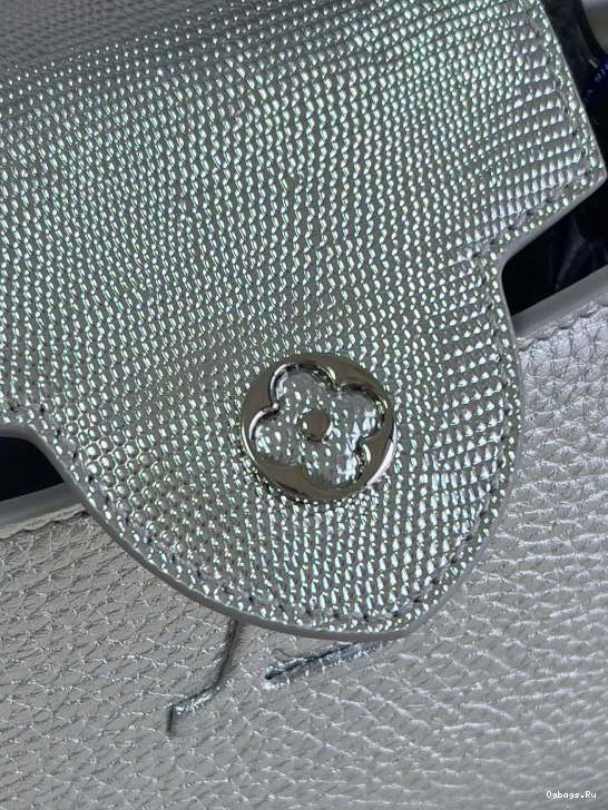 CAPUCINES MINI VUITTON LOUIS 0331